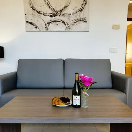 Apartment Imperial Park Pool Paradise 1 Bedroom 09 *